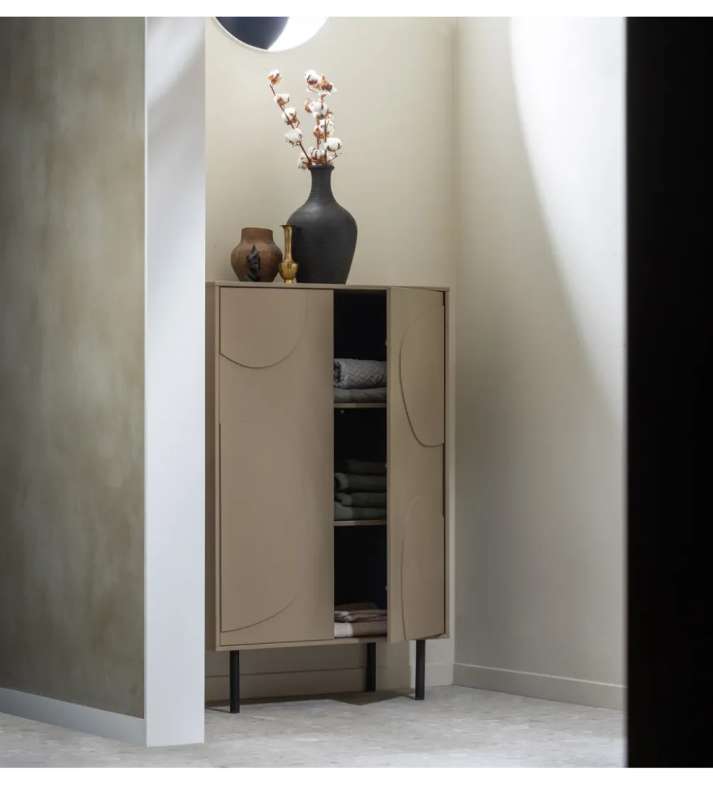 Komoda wysoka CADIZ 135 cm drewno sosny piaskowa